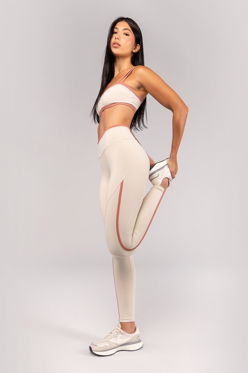 Conjunto com Chapado e Vira (Legging+Top)